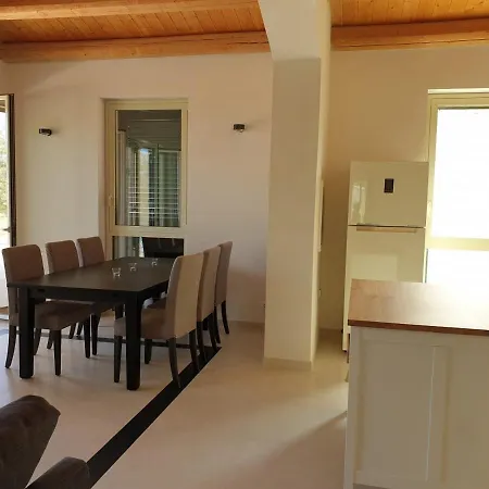 La Fiumarella Apartment